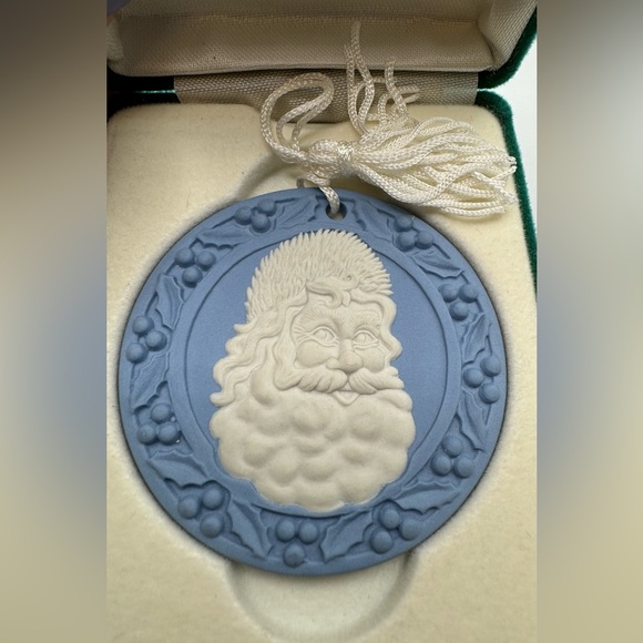 Annual Jasperware Ornament
by WEDGWOOD - Picture 2 of 4